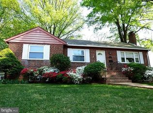 6586 Williamsburg Blvd, Arlington, VA 22213