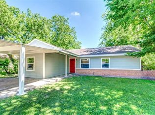 5401 Kenilwood Dr, Houston, TX 77033