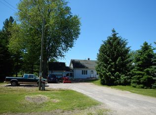 77955 Capac Rd, Armada, MI 48005