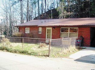 427 Cole Dr, Pigeon Forge, TN 37863