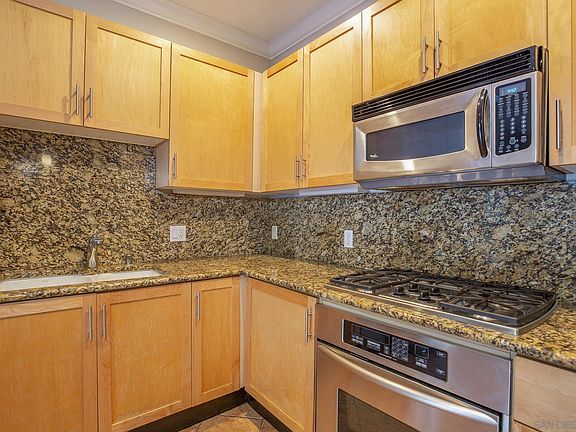 4th image of 550 Park Blvd Unit 2206