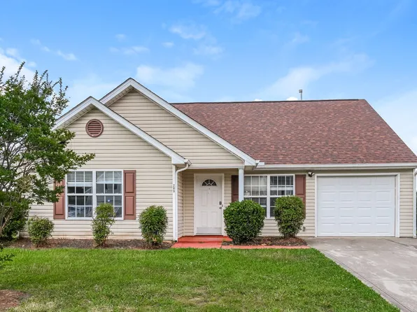 209 Glencroft Dr, Wingate, NC 28174