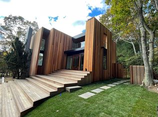 3 Wigwam View Ln, East Hampton, NY 11937