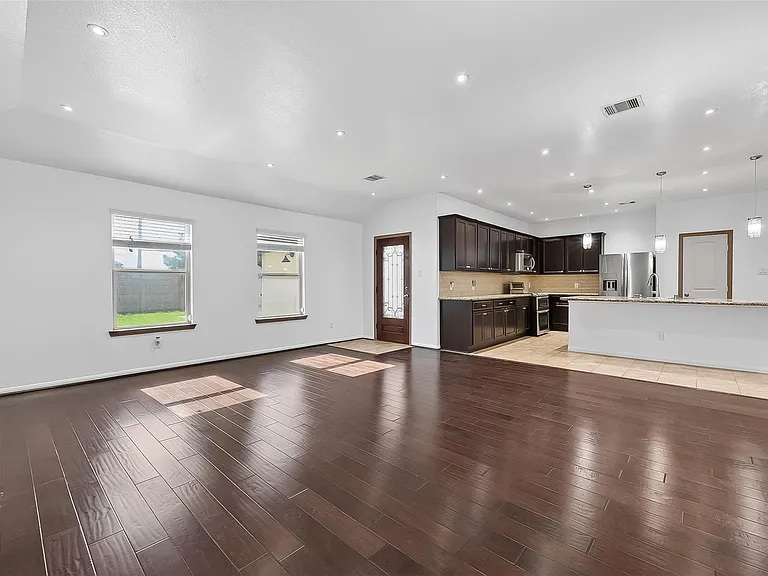 9322 Limestone Ranch Ln — Photo 25