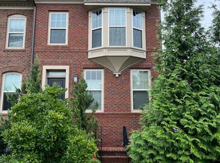 16121 Redland Rd, Rockville, MD 20855