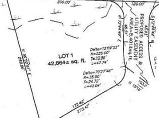 1 W Belcher Rd, Foxboro, MA 02035