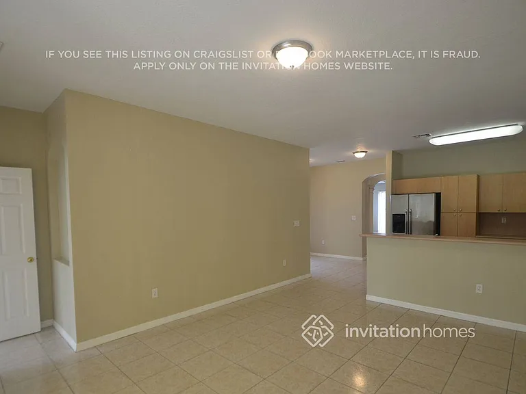 1821 SW 152nd Ct — Photo 2