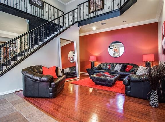 2nd image of 6904 Eagle Vail Dr