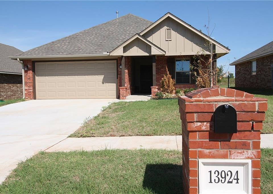 1st image of 13924 Northwood Village Dr
