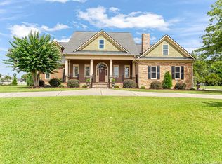 6515 Summerchase Dr, Fayetteville, NC 28311