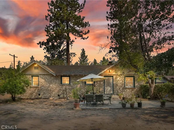 2270 Blue Jay Ln, Arrowbear Lake, CA 92382