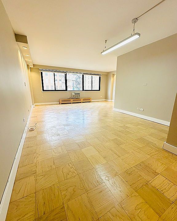 1st image of 16 W Apt 12vn Ter