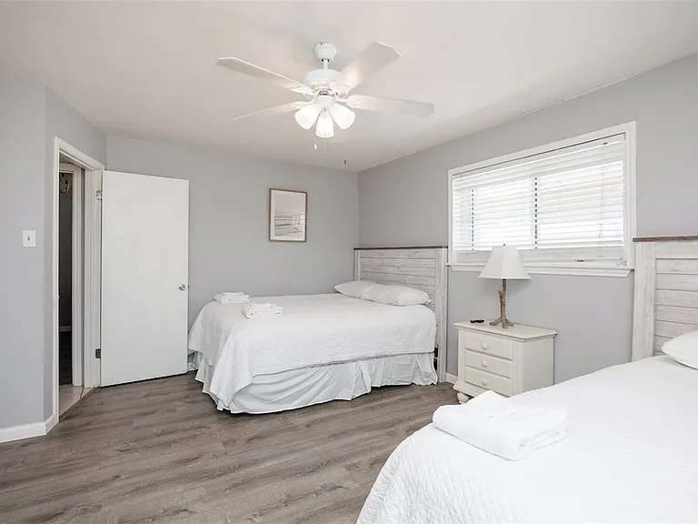 14921 Windward Dr #114 — Photo 15