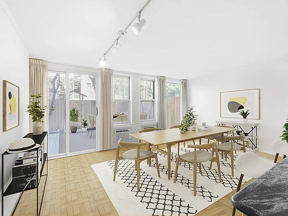 3rd image of 33 W 93rd St APT 1F