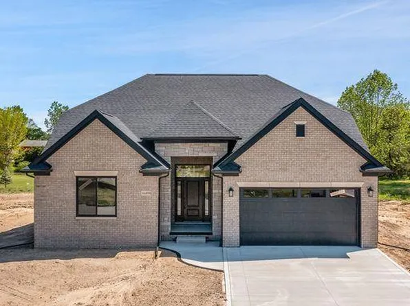 16498 Via Villagio Dr S #14, Macomb, MI 48042