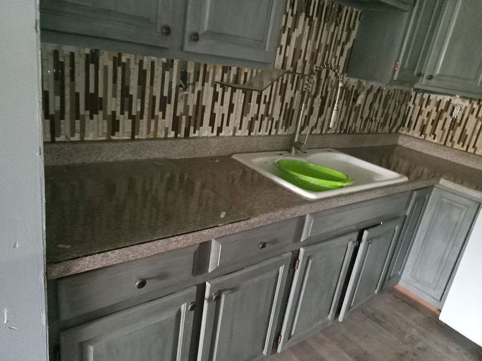 2nd image of 63824 E 206th Rd