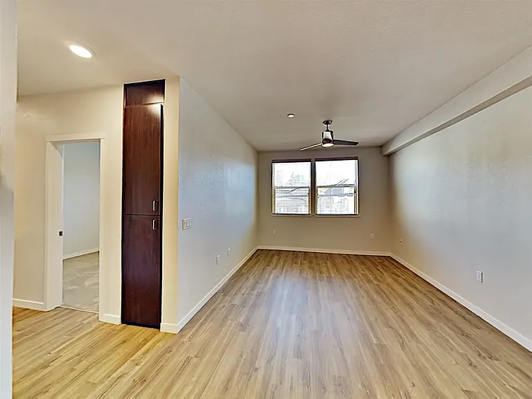519 T St #203 — Photo 5
