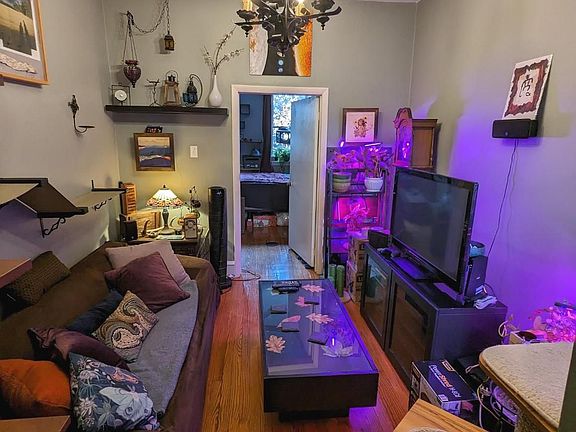 2nd image of 1172 S 10th St #1