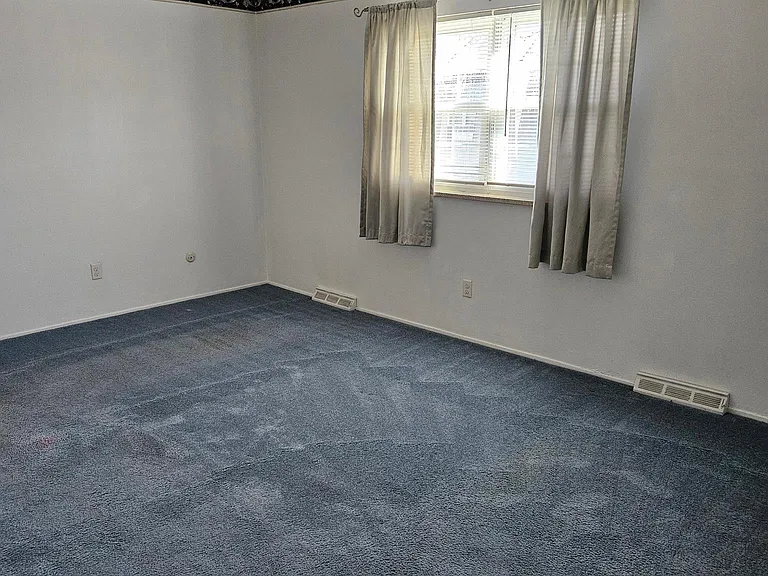5589 S Lowell Blvd — Photo 11