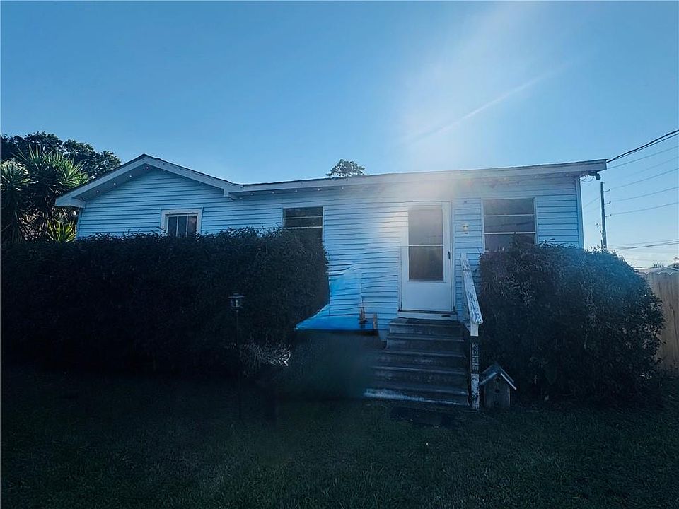 1st image of 3045 Illinois Ave