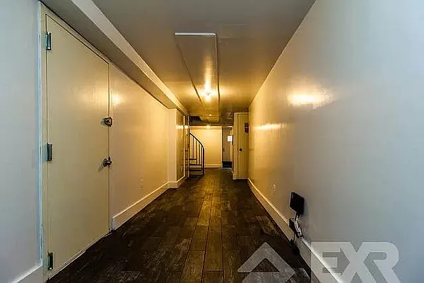 Rented by EXR | media 8