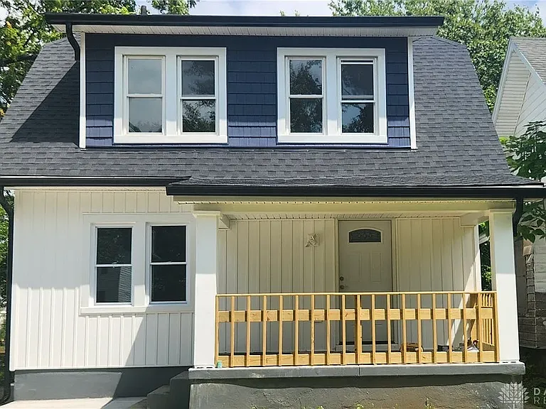 2044 Rugby Rd — Photo 1