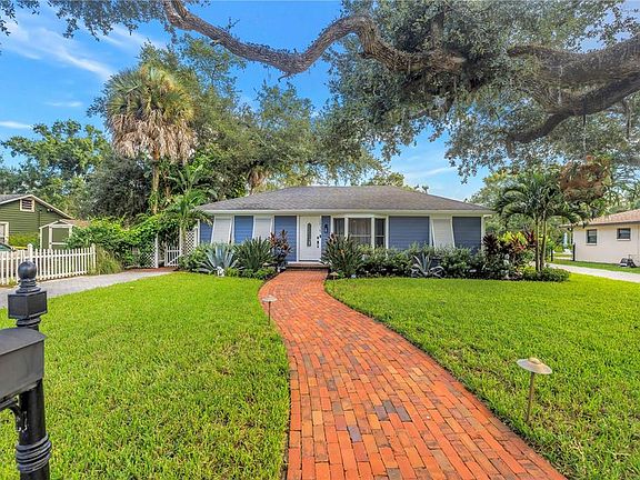 3rd image of 2635 HYDE PARK STREET