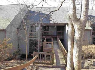 9052 S Pointe Ridge Ln #27, Bloomington, IN 47401