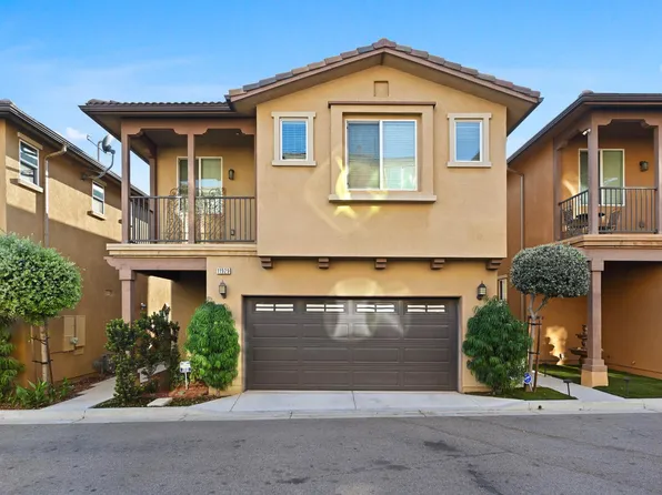 11929 Manzanilla Ln, Los Angeles, CA 90047