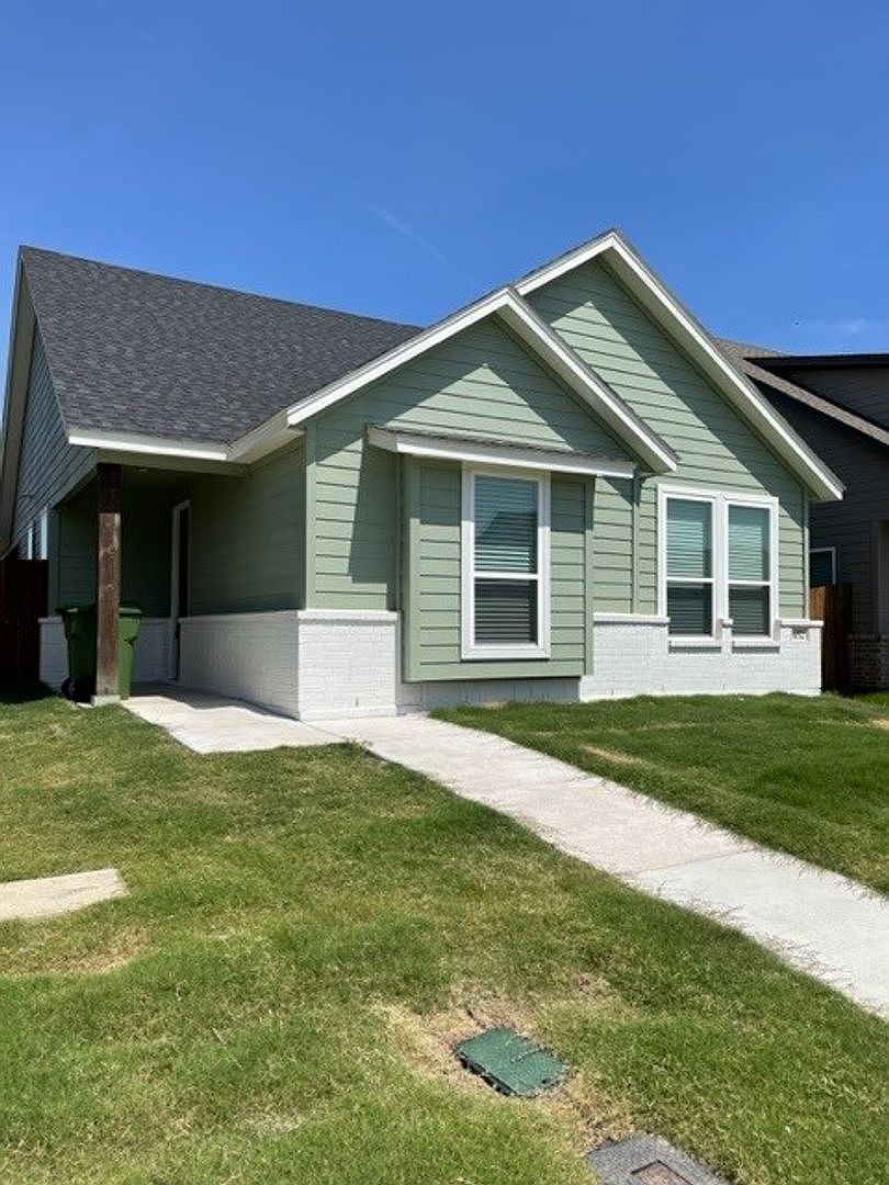 652 The Cottages, Godley, TX 76044 Zillow