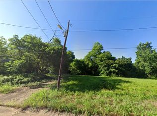 819 W Cherry St, Paris, TX 75460