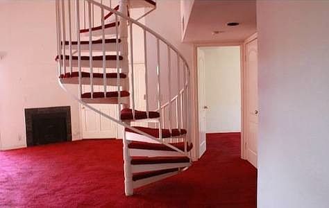 4th image of 610 Venice Way Unit 204