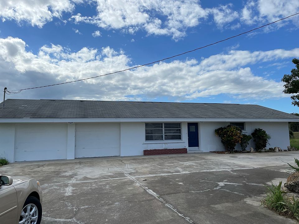 1st image of 2360 S Olga Dr #2