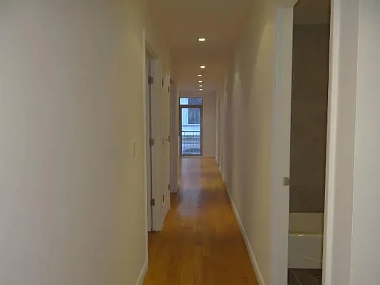 Rented by Aventana | media 24