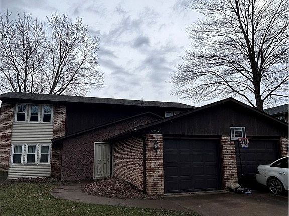 4th image of 1329 Lindenwood Dr