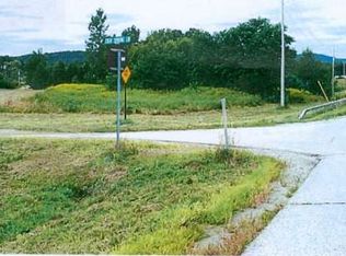 16 Cold Springs Ln, Eagle Bridge, NY 12057