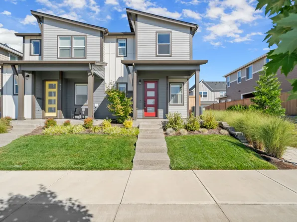 8185 SE Kinnaman St, Hillsboro, OR 97123