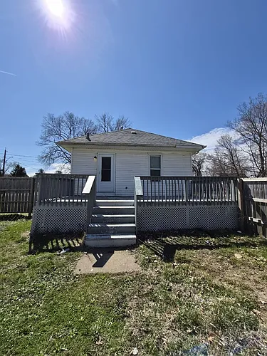 437 Ricker St Photo 1
