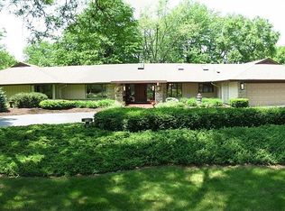 8S060 Indiana Ave, Naperville, IL 60540