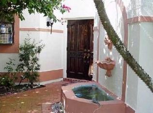 22596 Caravelle Cir, Boca Raton, FL 33433