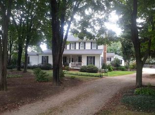 1808 Whetstone Dr, Waynesboro, VA 22980