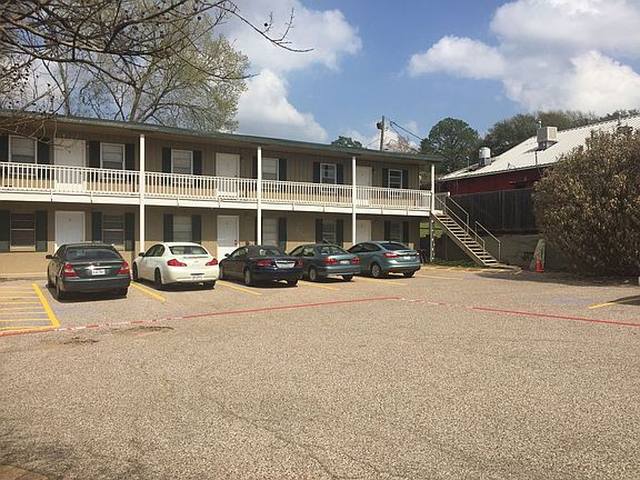 3rd image of 1206 20th St APT 15