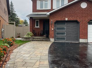 1 Peterson Pl, Ottawa, ON K2L 4A8