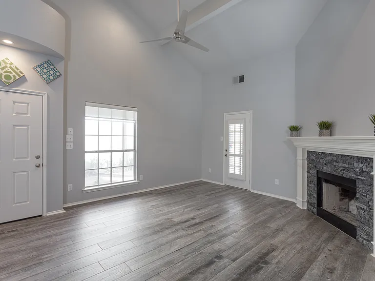 8400 Hickory St #1402 — Photo 4