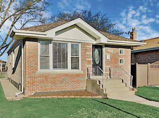8830 S Washtenaw Ave, Evergreen Park, IL