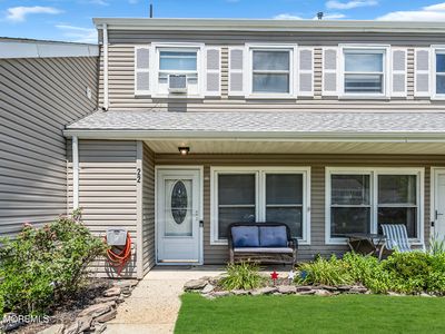 22 Gibraltar Court, Barnegat, NJ, 08005