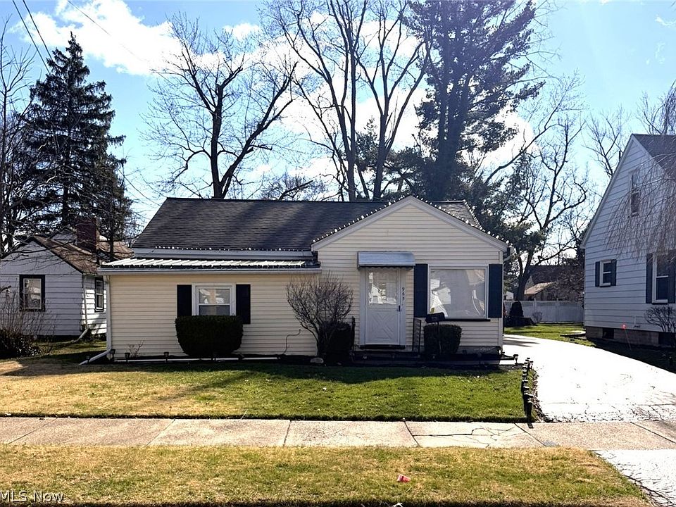 1st image of 965 Adelaide Ave SE