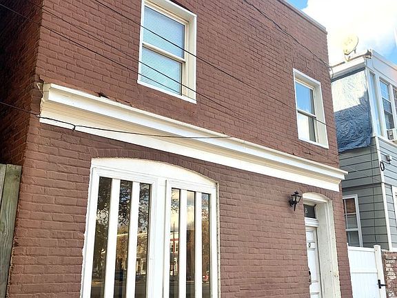3rd image of 410 Munford St APT 1