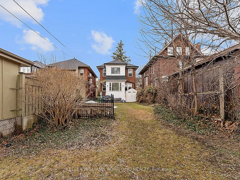 145 Glengrove Ave W — Photo 48