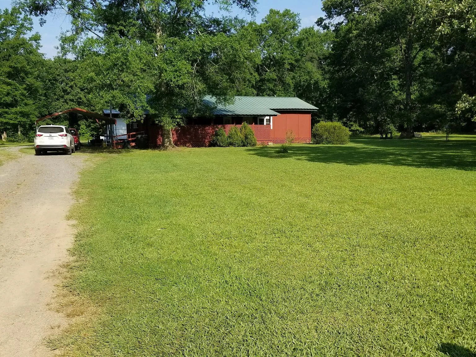 3 bed, 1350 sqft, $1,350 — Photo 1